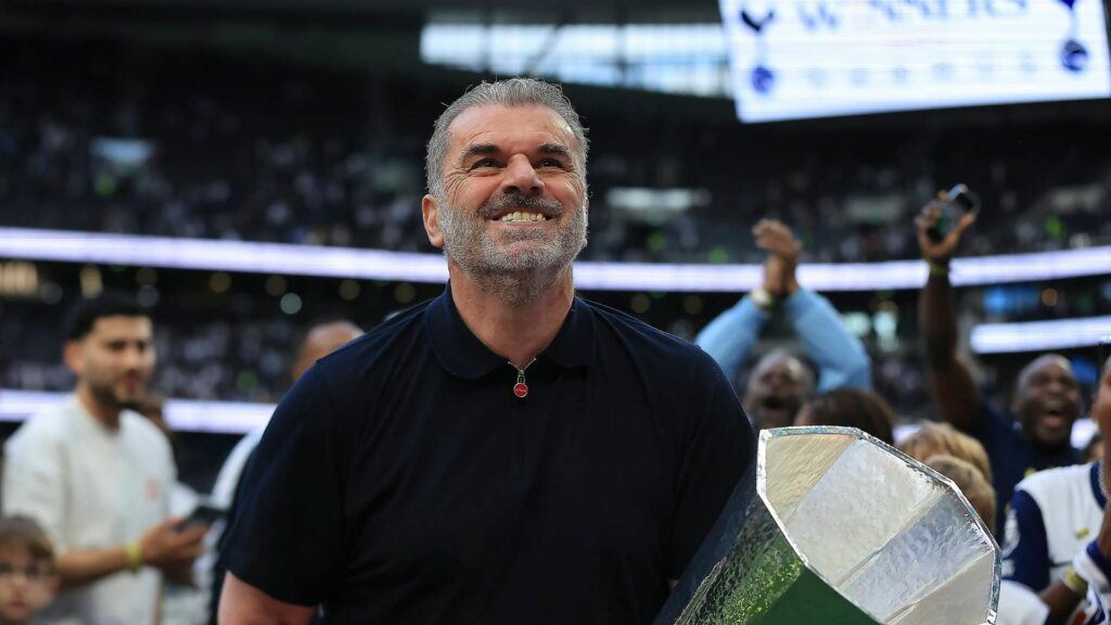 Ange Postecoglou – Người Australia thay đổi cách chơi của Tottenham Ange Postecoglou – Người Australia thay đổi cách chơi của Tottenham