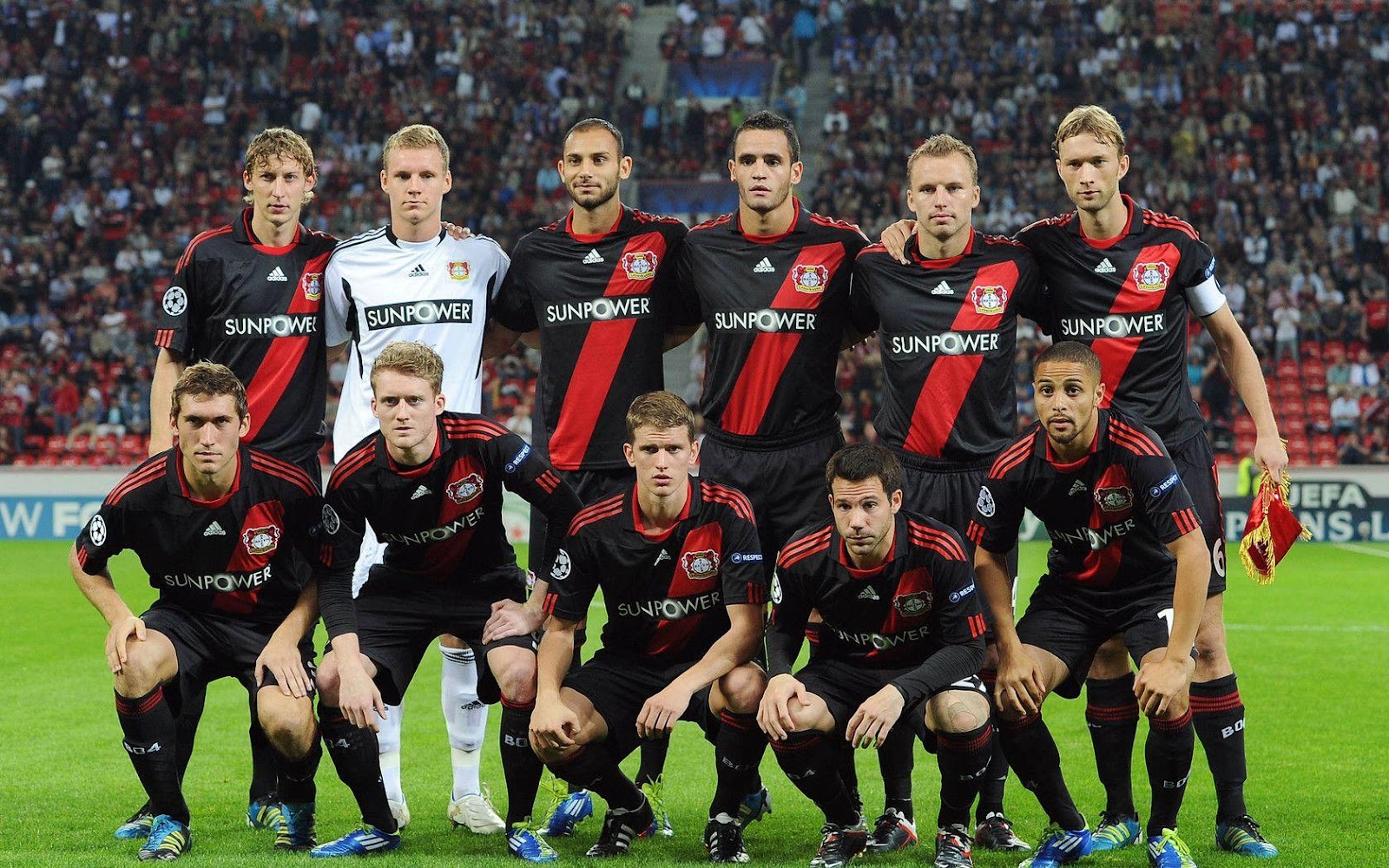 Bayer Leverkusen – Câu lạc bộ luôn cạnh tranh dù không “đại gia” Bayer Leverkusen – Câu lạc bộ luôn cạnh tranh dù không “đại gia”