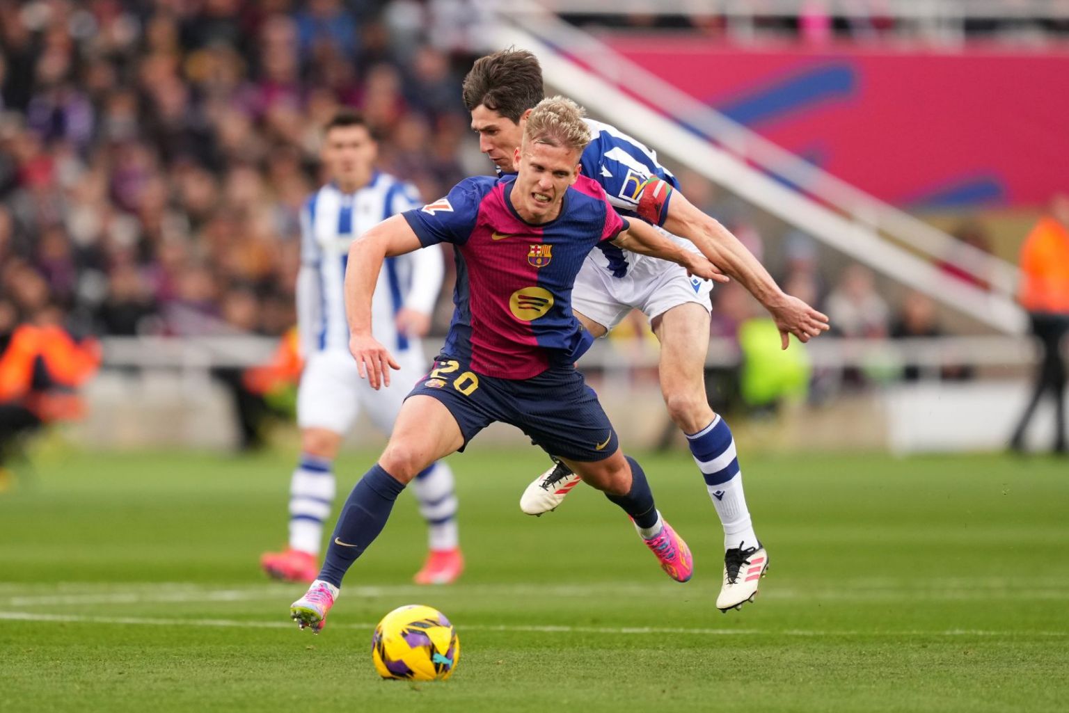 Real Sociedad – CLB giữ vững bản sắc và triết lý bóng đá xứ Basque Real Sociedad – CLB giữ vững bản sắc và triết lý bóng đá xứ Basque